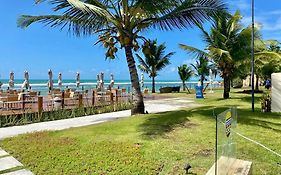 EKOARA RESIDENCE BEIRA MAR Muro alto